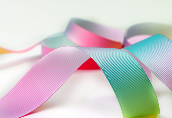 Grosgrain Ribbon's emergence in the fashion world