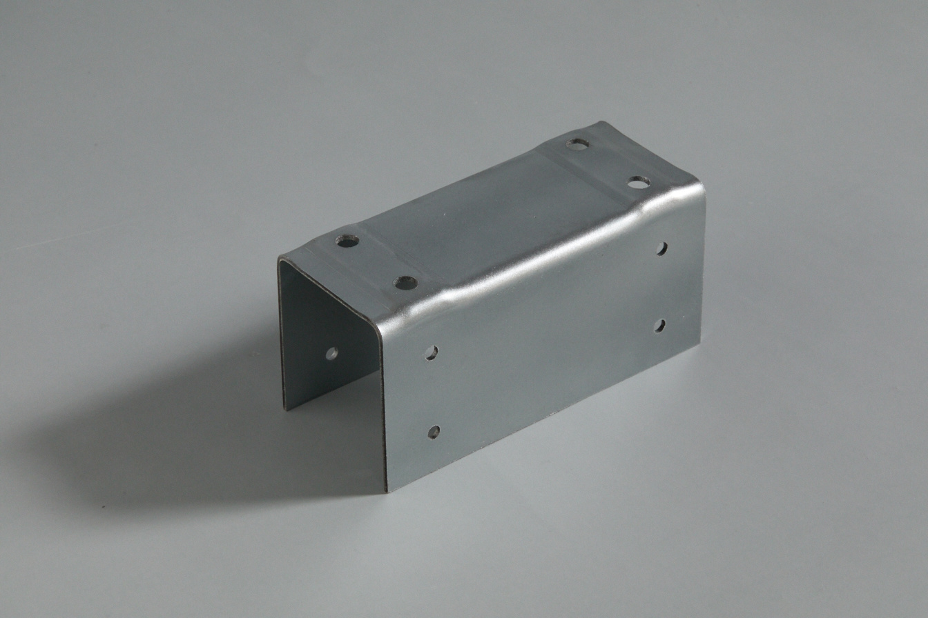 Small U connector