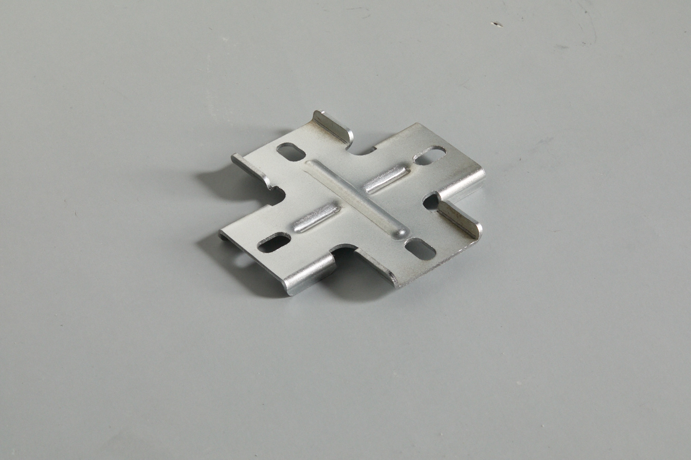 Cross connector