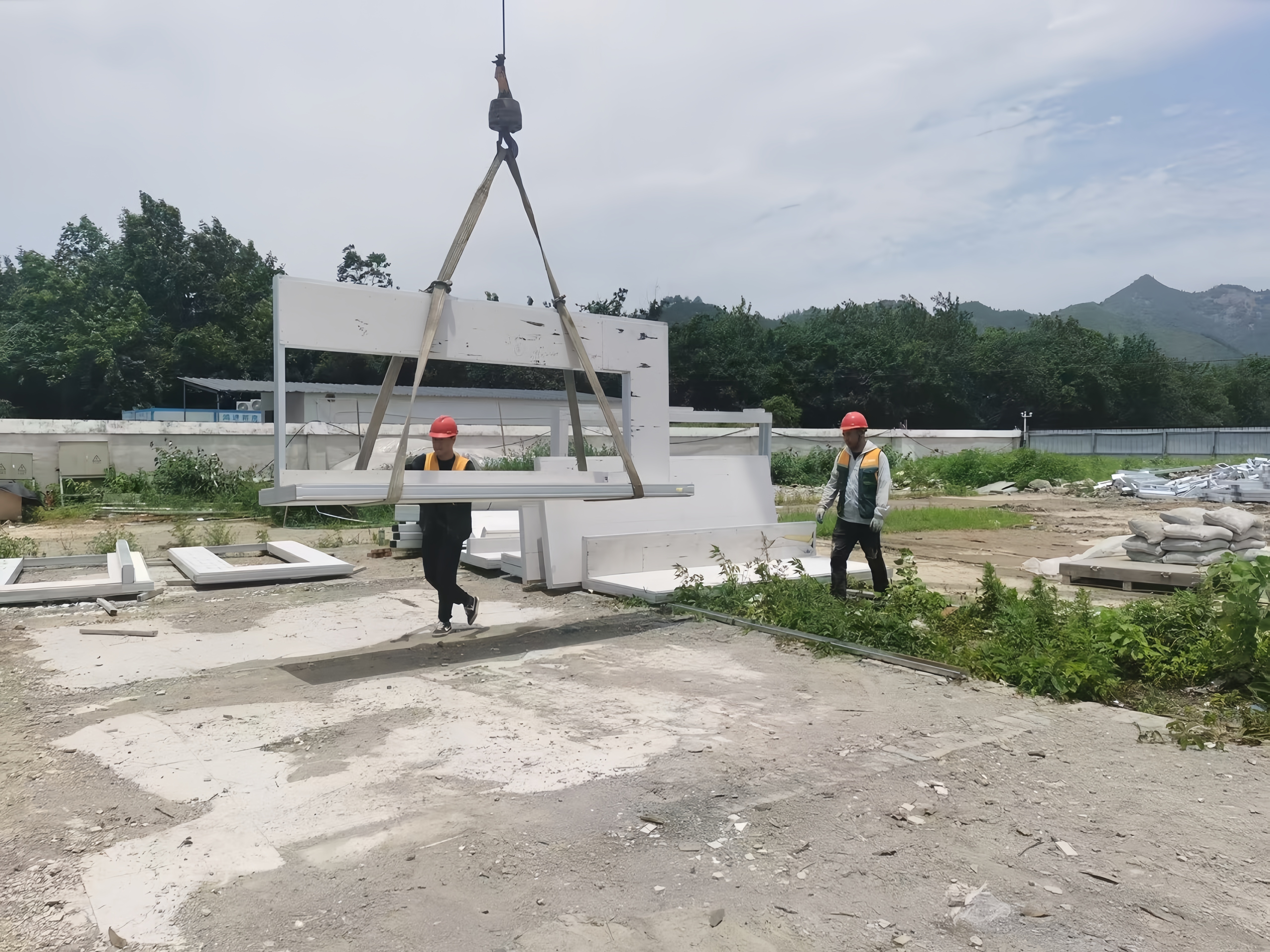 Construction Process of Modular Walls