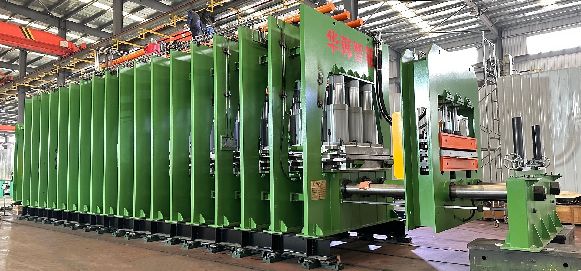 We are a global market manufacturer of steel wire ropes and conveyor belt presses