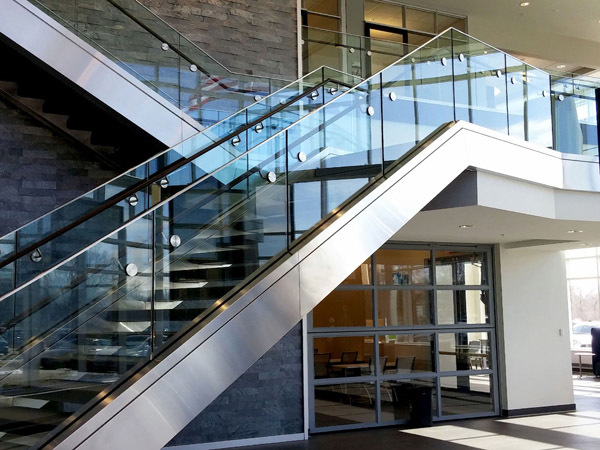 Staircase/Balcony