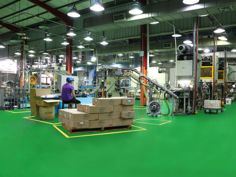 Taiwan imported mold Taiwan Xinyi high-speed punching machine