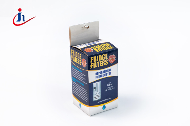 Hanging paper box
