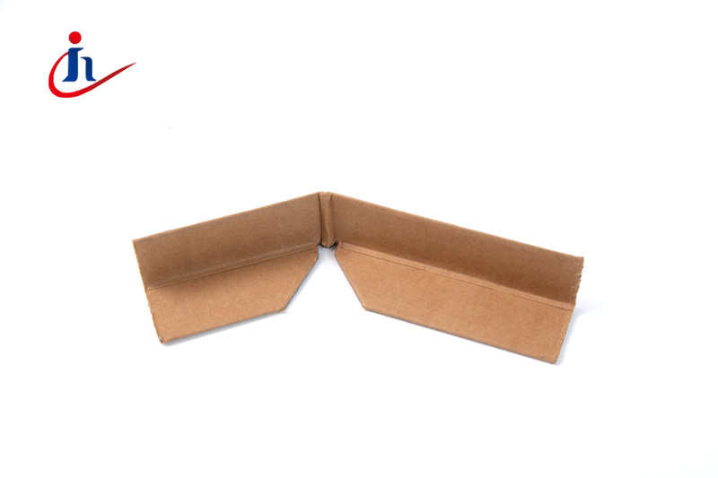 Anticollision paper corner protector-L type