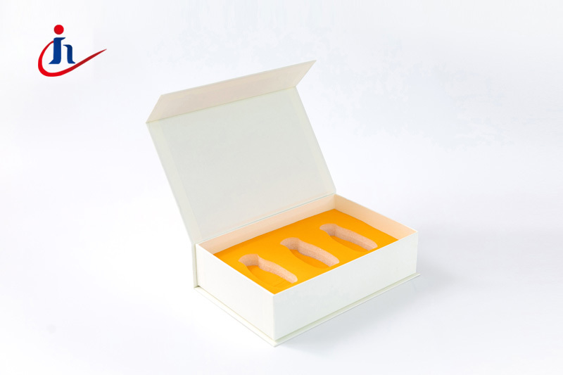 Flip cover precision mounting box