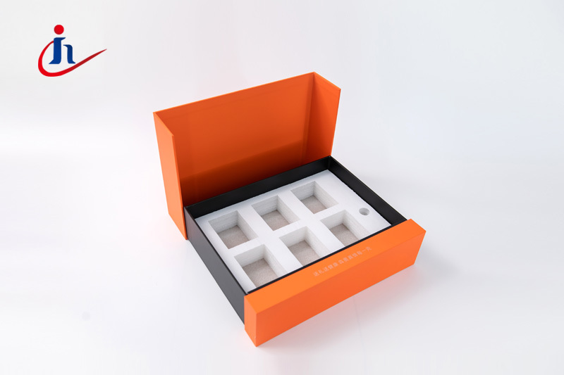 Multi layer display precision mounting box