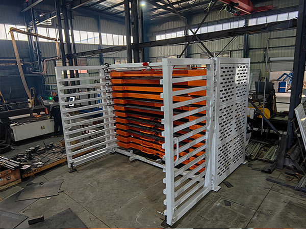 Maximizing Efficiency with Cantilever Racking for Pipe Storage