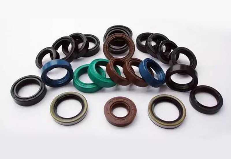 Type and specialty of main rubber used in oil seal