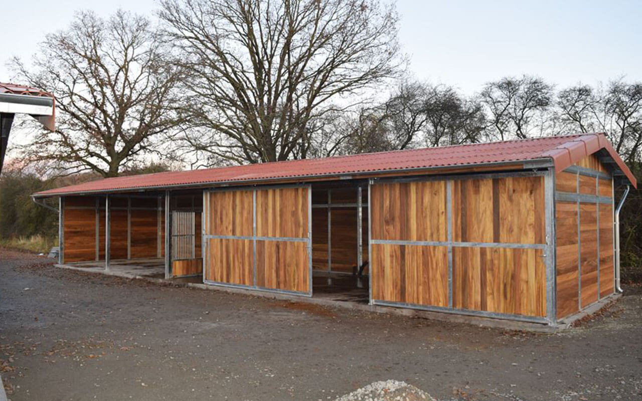 Horse Shelter | Fixed & Portable Outdoor Solutions for Equestrian Comfort