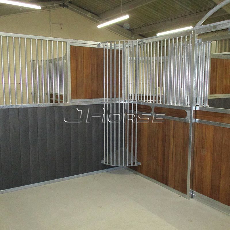 Corner Hay Rack