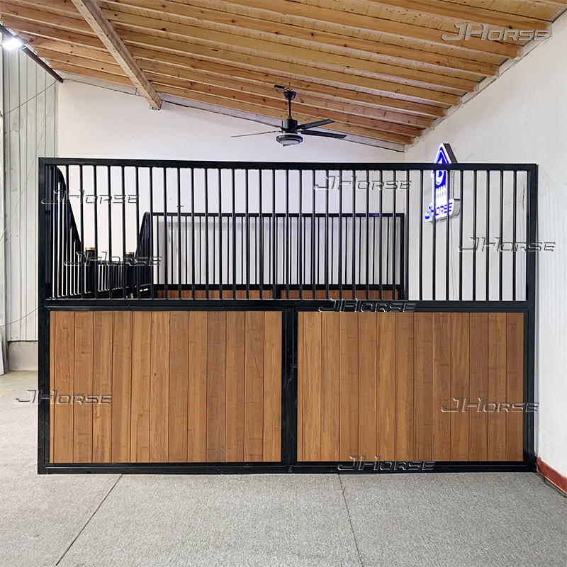 Half-Grid-Horse-Stall-Divider-D-01