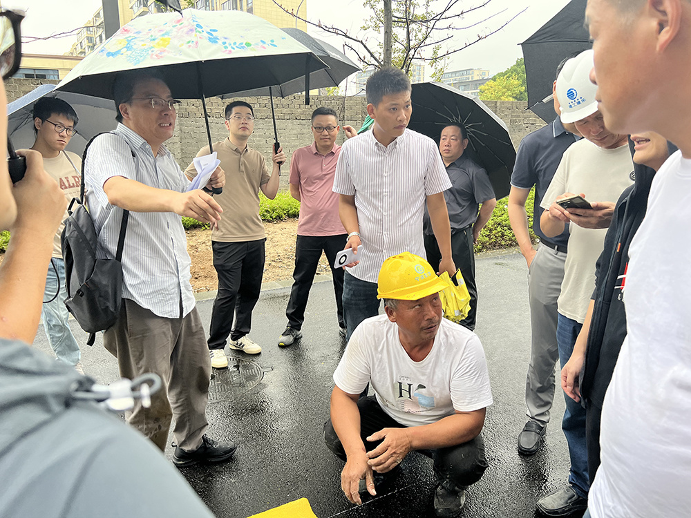 集士港产业园专家现场竣工验收