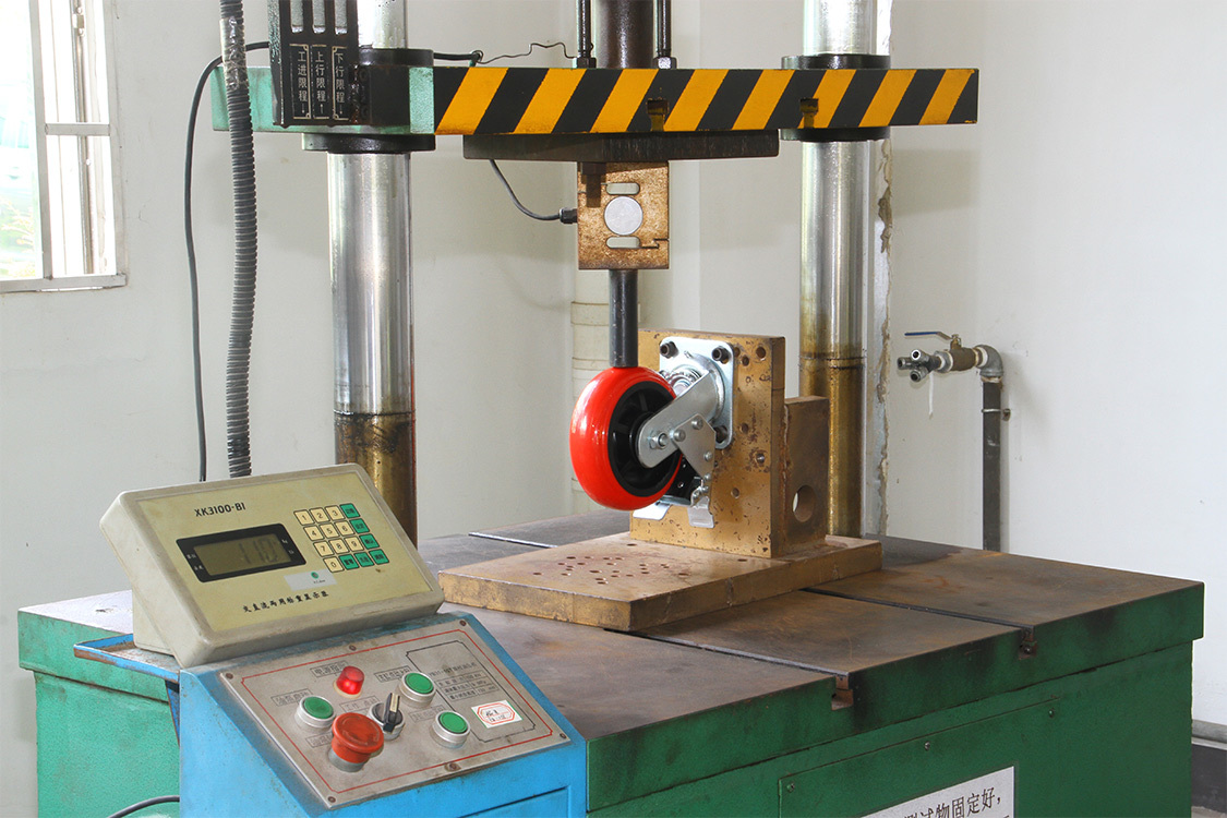 Vertical testing machine