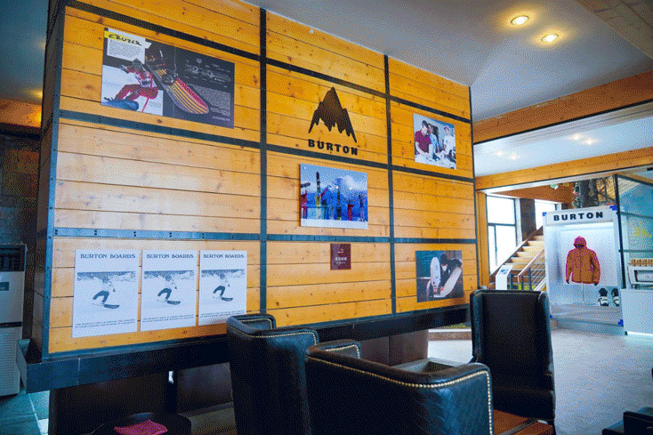 Peak Restaurant Upgraded for New% Arabica Joins Hands with BURTON to Enter Rime Secret Realm