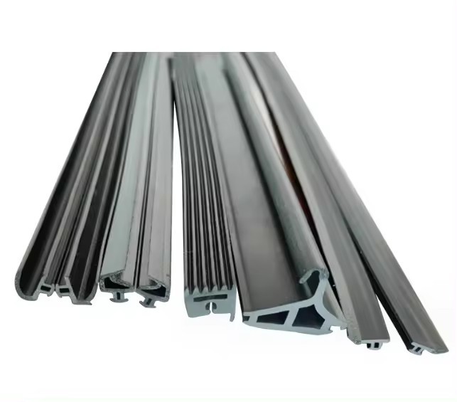 الشركة المصنعة لوازم مختلفة على شكل U شرائط مطاطية رغوة كثيفة EPDM لختم EPDM