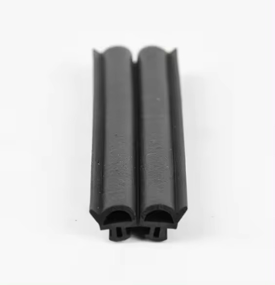 EPDM foam sealing strip, EPDM sponge strip, rubber square strip, wear-resistant and anti-collision cabinet sealing strip