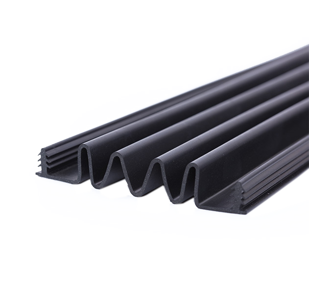 What are the uses of vibrating screen rubber strip?