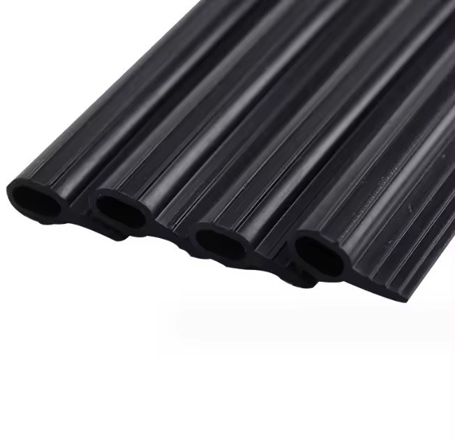 توريد شرائط مطاطية من رغوة مركب EPDM