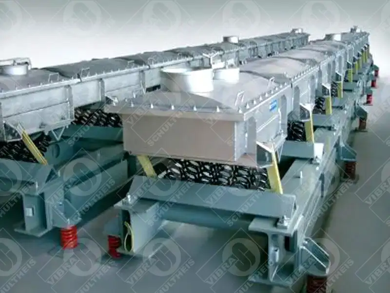 RRU Natural-Frequency Trough Conveyors