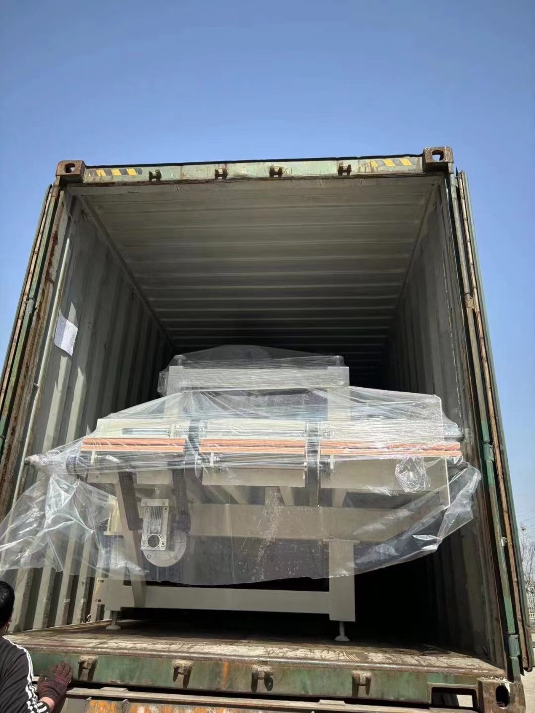 ​Recent container loading countries ​UAE Serbia Oman！！！