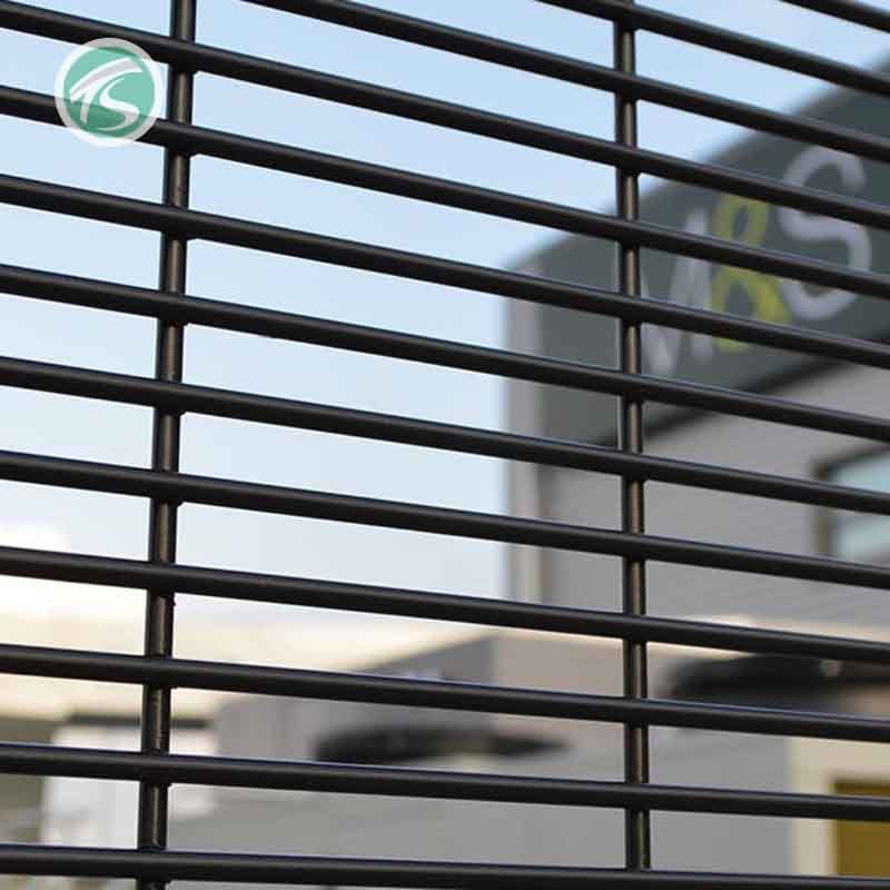 Best Quality Security Fence Anti Climb Airport Prison Fence With Barbed Wire Anti Cut