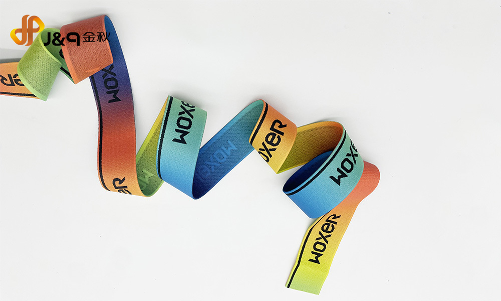 Printed and embossed ribbon Printed and embossed ribbon