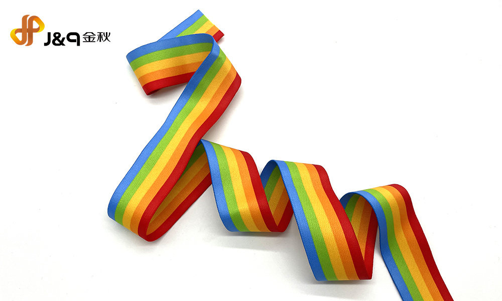 Printed and embossed ribbon Printed and embossed ribbon