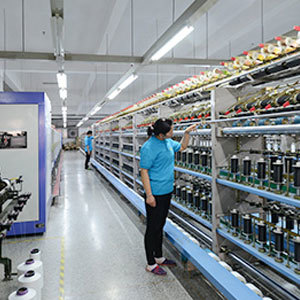 Yarn-covering Yarn-covering