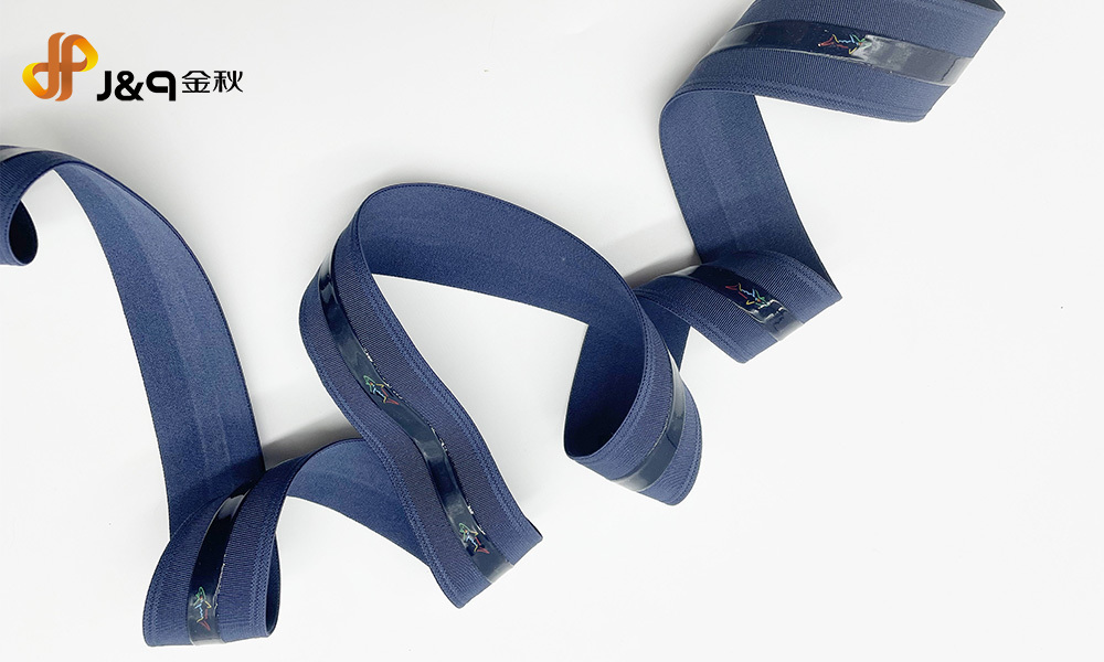 Printed and embossed ribbon Printed and embossed ribbon