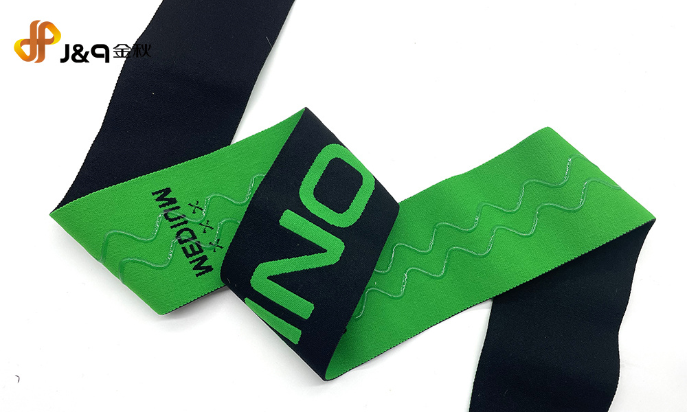 Fitness training webbing