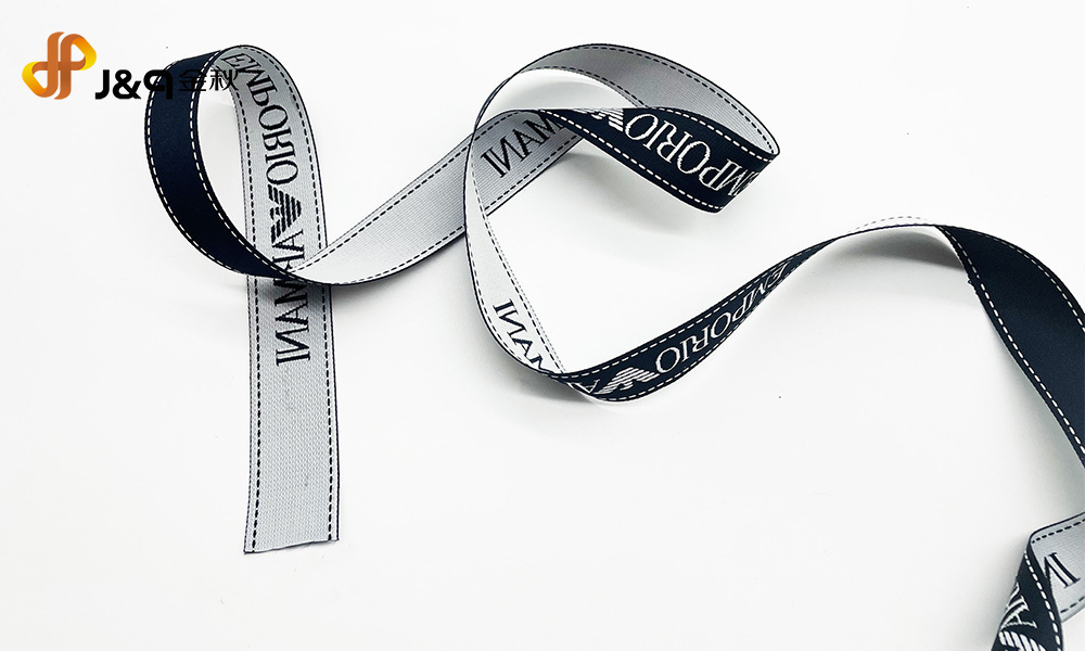 Decorative ribbon Decorative ribbon