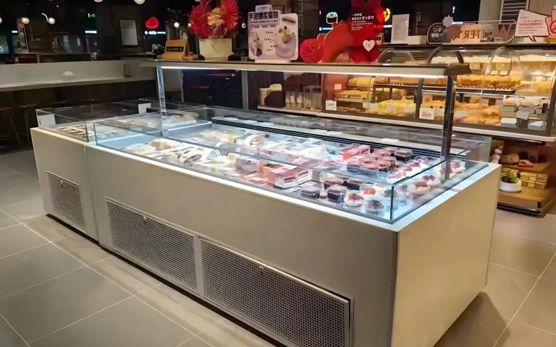 What are hte commercial kitchen equipment?