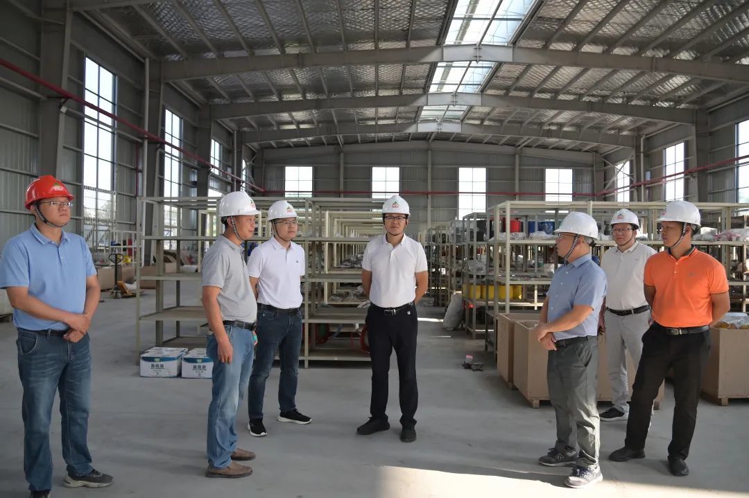 廖兵余督導環(huán)江公司項目建設