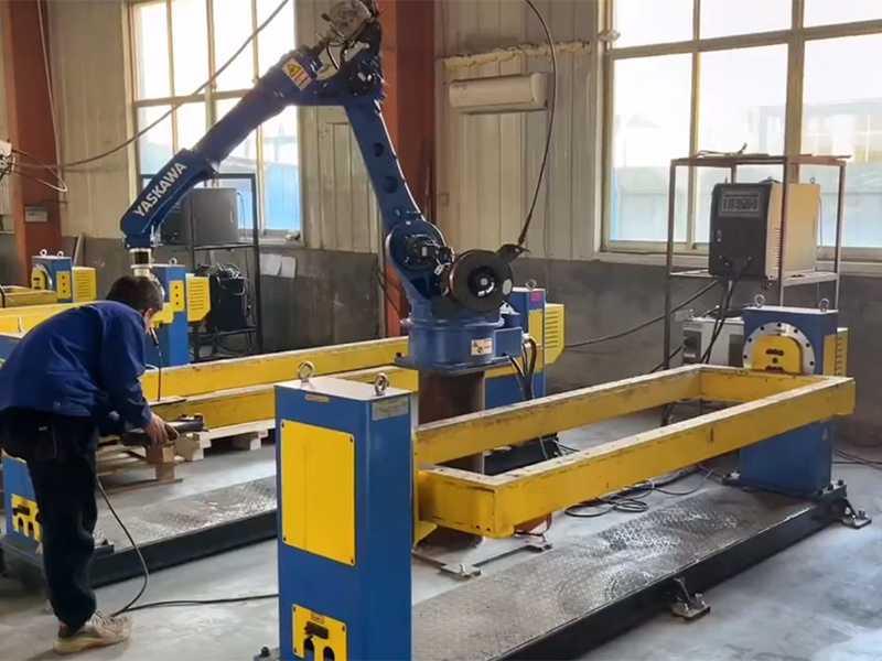 Single-axis positioner supporting Yaskawa welding robot Single-axis positioner supporting Yaskawa welding robot