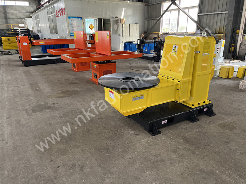 Two-axis L type positioner supporting Kawasaki robot Two-axis L type positioner supporting Kawasaki robot