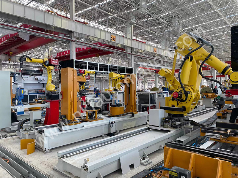 linear rail supporting Fanuc robot linear rail supporting Fanuc robot