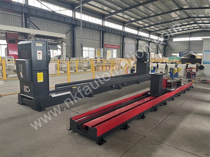 500KG payload linear rail supporting Turin welding robot 500KG payload linear rail supporting Turin welding robot