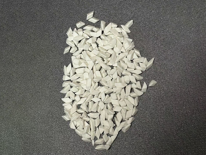 高铝瓷斜三角
