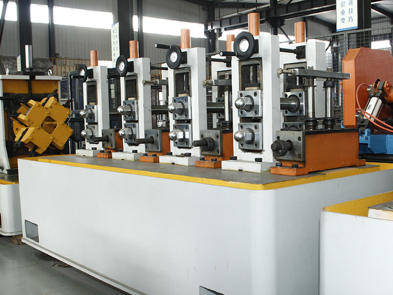 hf welded steel pipe mill line