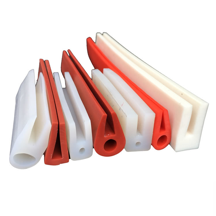 Silicone sealing strip