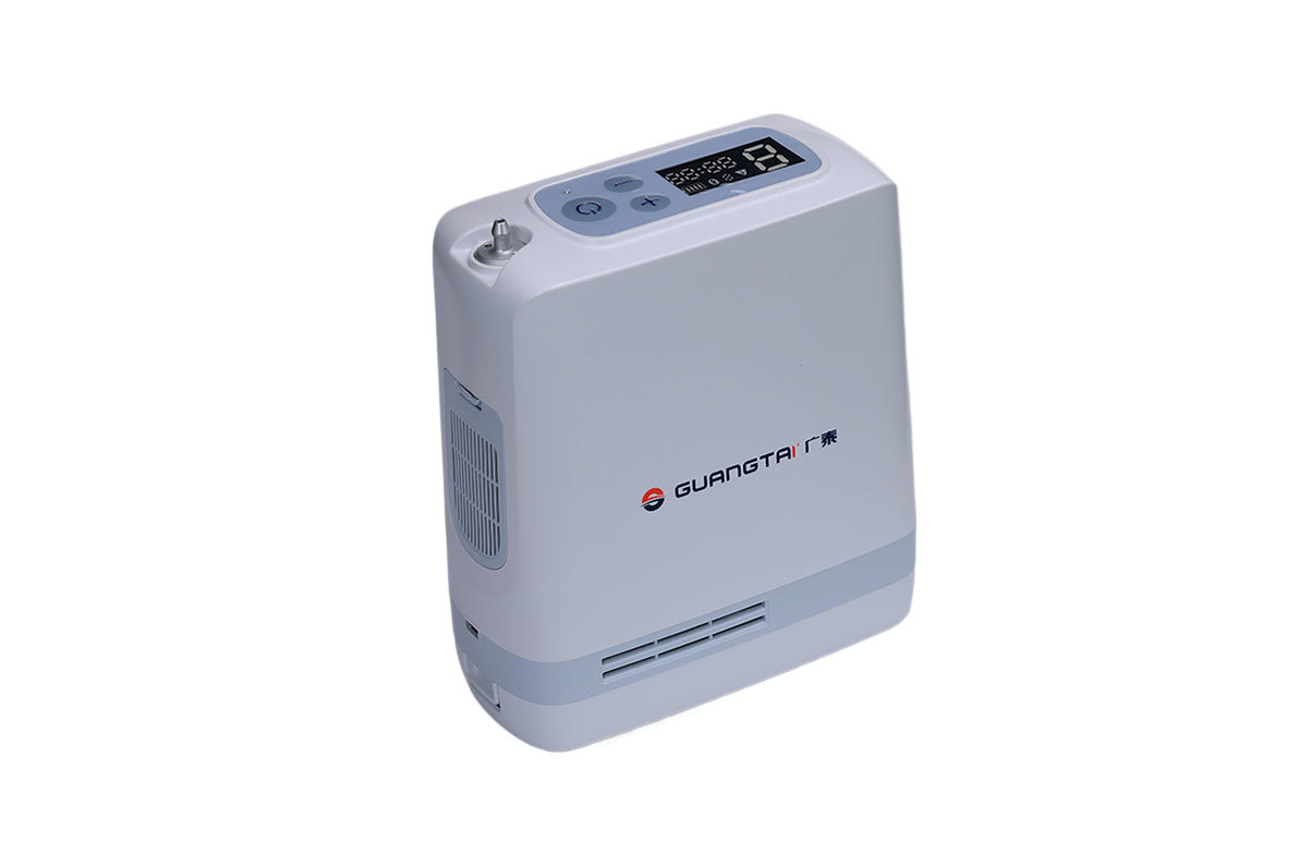Portable oxygen concentrator
