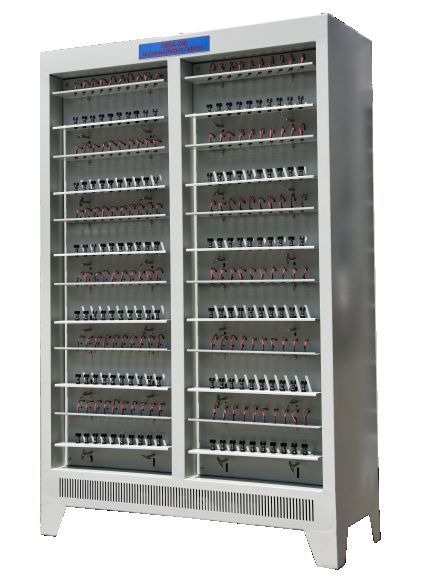 Equipment display Equipment display
