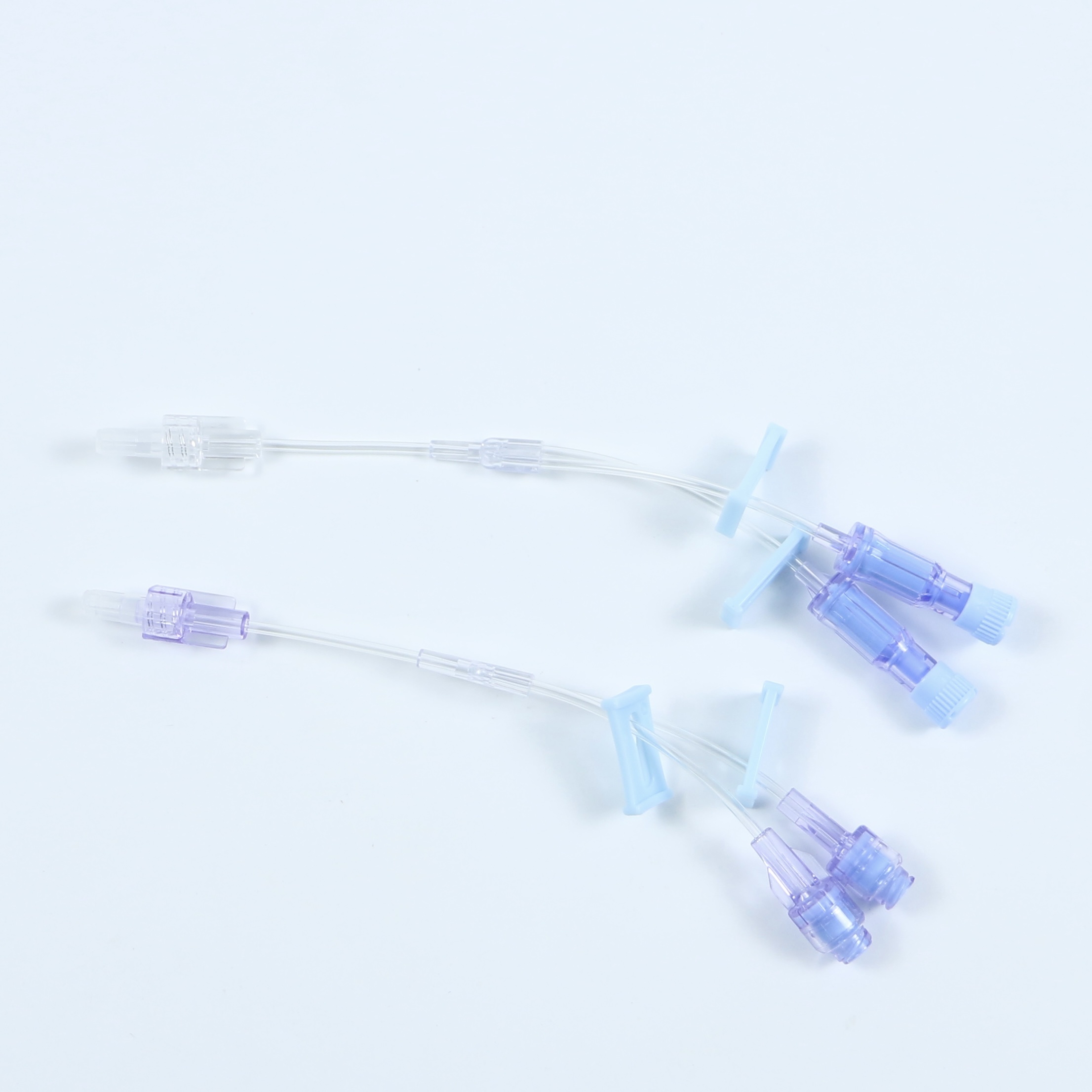 Extension Line with Positive Pressure Needle Free Connector