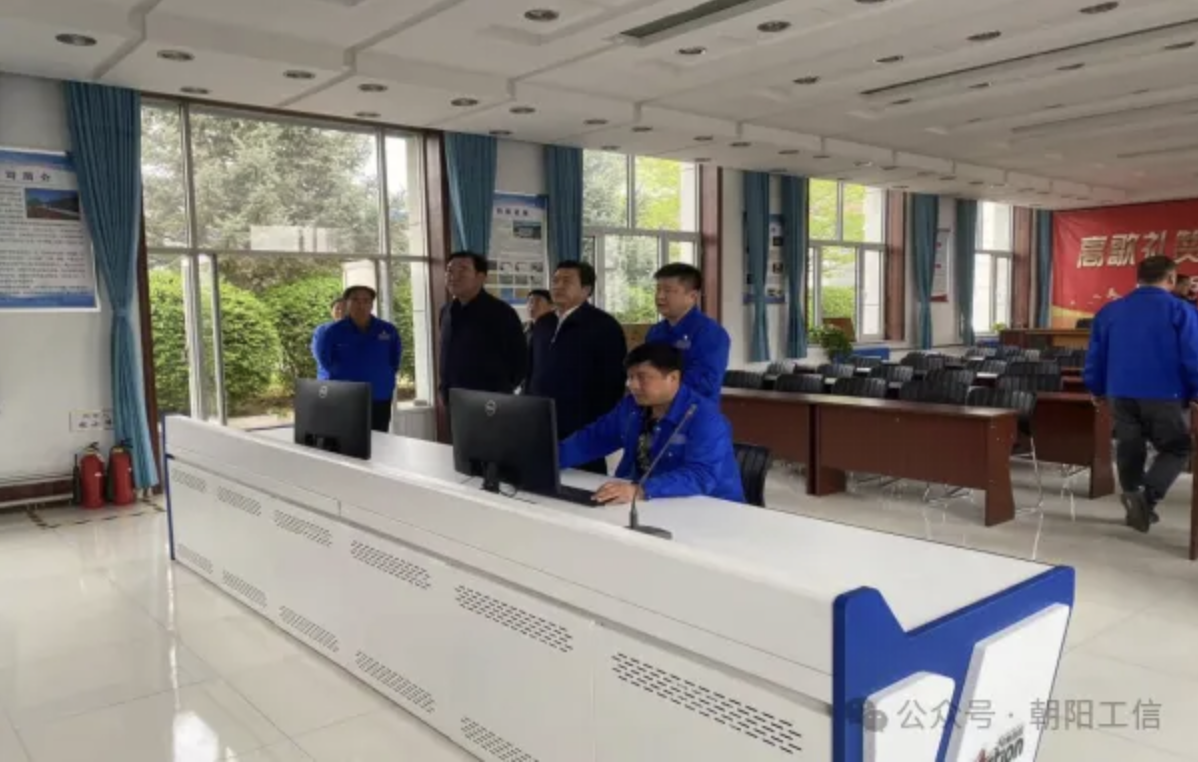 市工信局主要領(lǐng)導(dǎo)深入民爆企業(yè)督導(dǎo)檢查安全生產(chǎn)工作