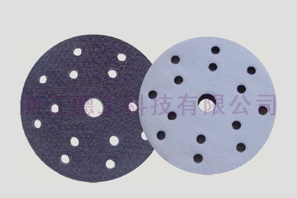 Porous sponge gasket