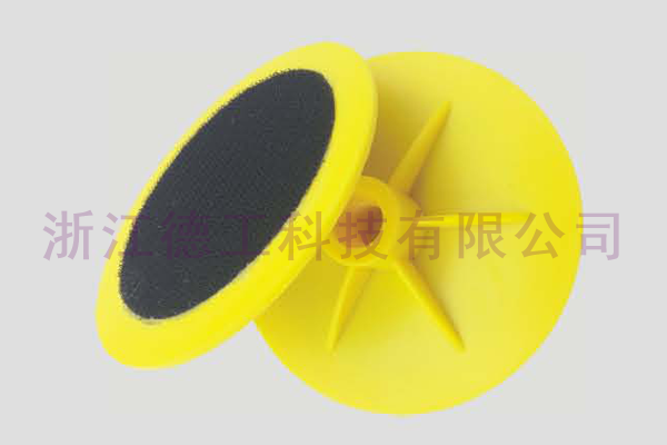 Plastic screw tray