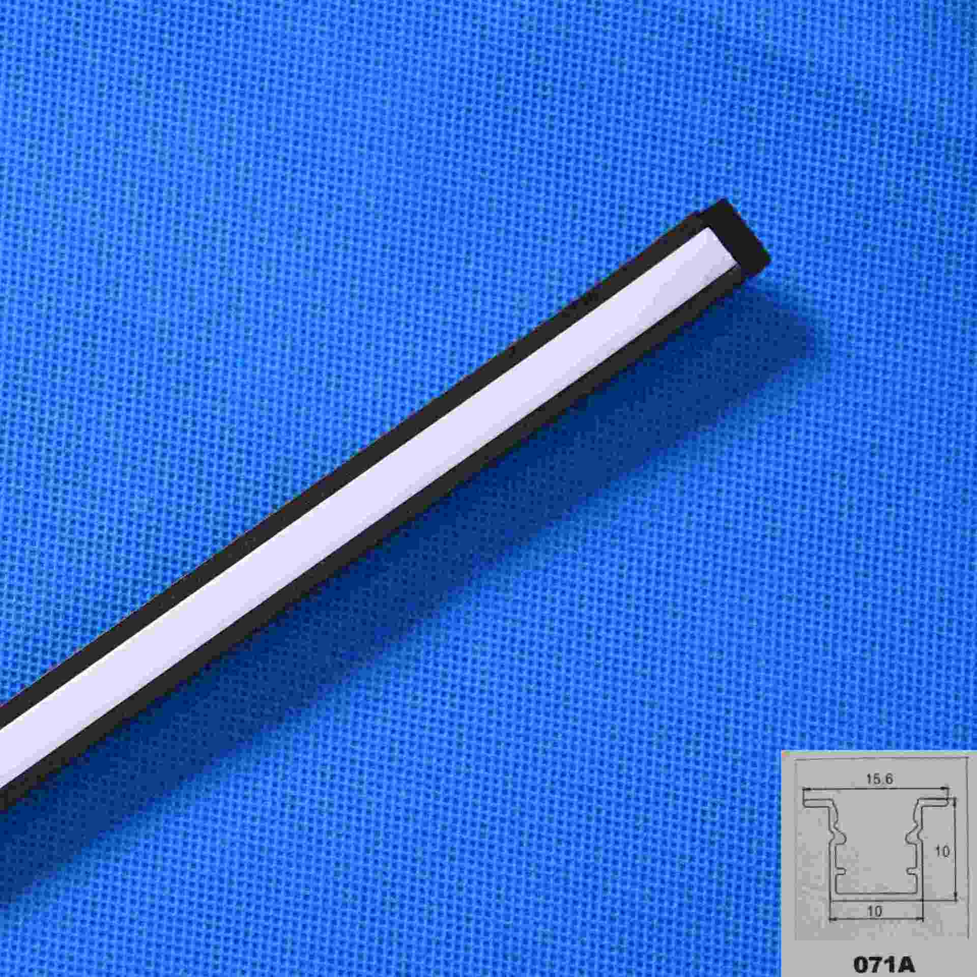 Black Floor Light