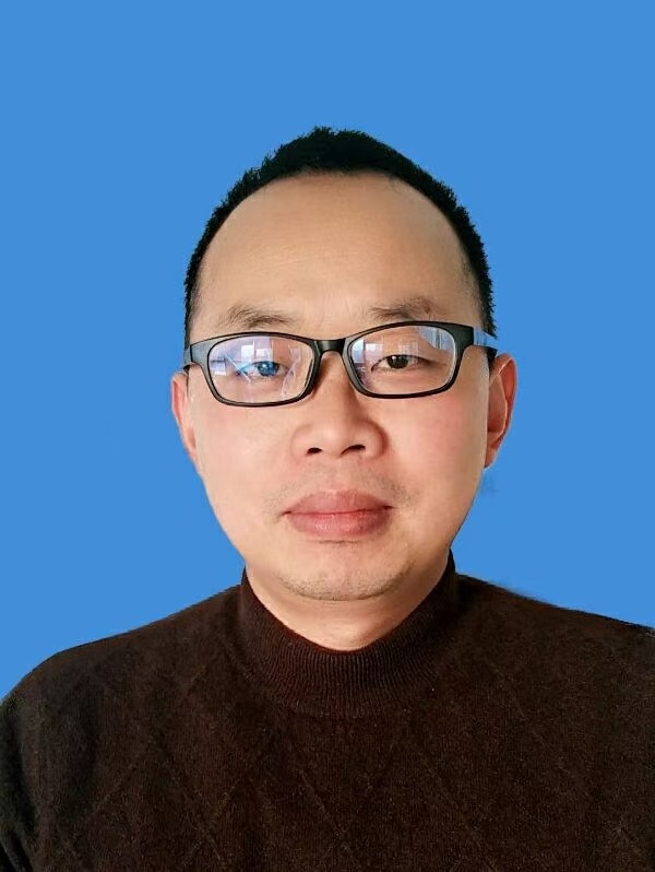 李燚