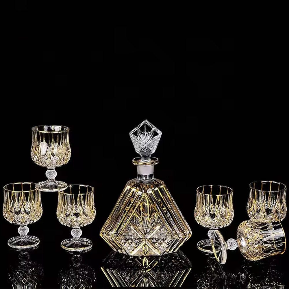 Diamond Design Golden Wine Whisky decanter